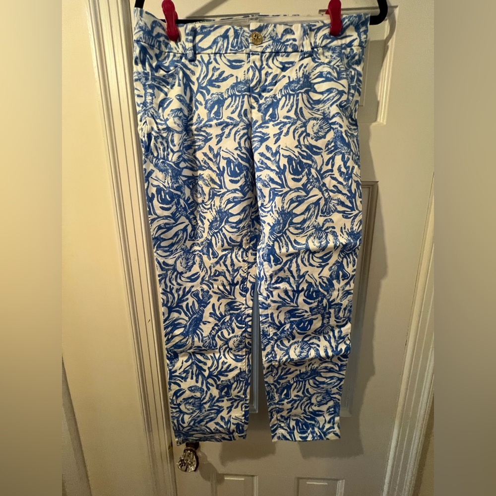 Lilly Pulitzer Blue and White Pants with crab pattern